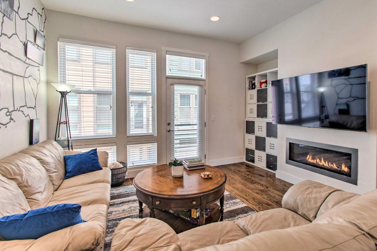 Denver Abode With Rooftop Deck And City Views ภายนอก รูปภาพ